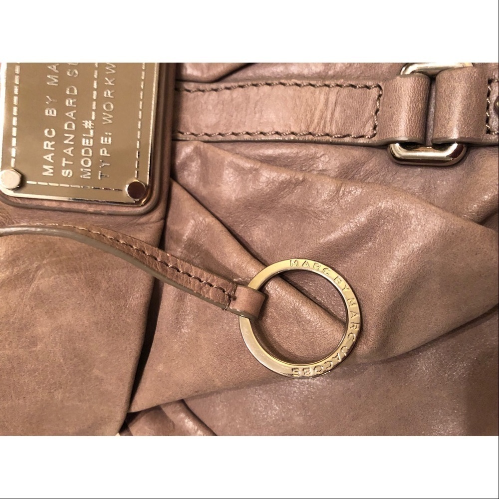 Marc by Marc Jacobs Dr Q Lil Riz handbag - Picture 6 of 13